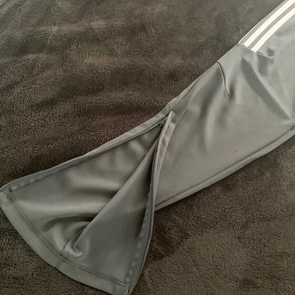 $15 with Bundle: Men’s Adidas Running Pants Size Small - Picture 4 of 8